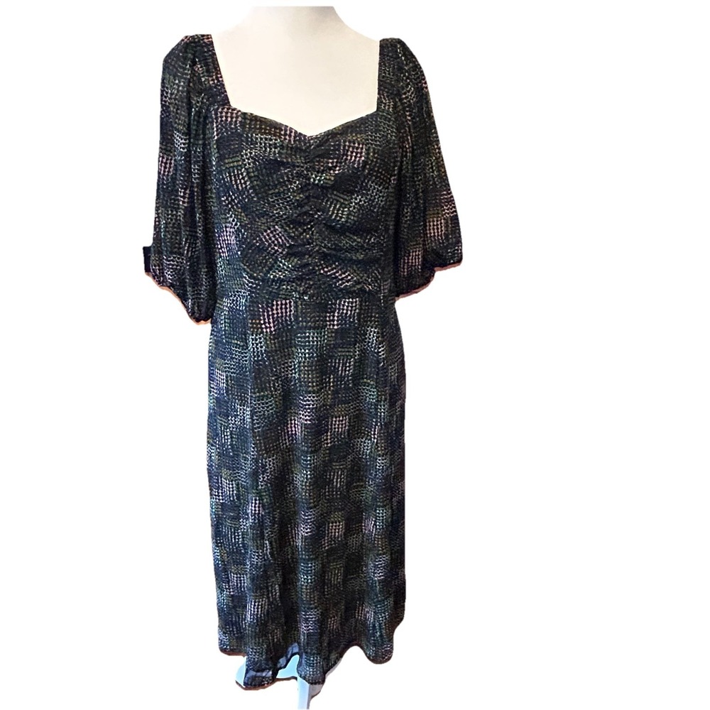 CAbi Geometric Print Ruched Bust Midi Dress Green Purple Sweetheart Neck Medium
